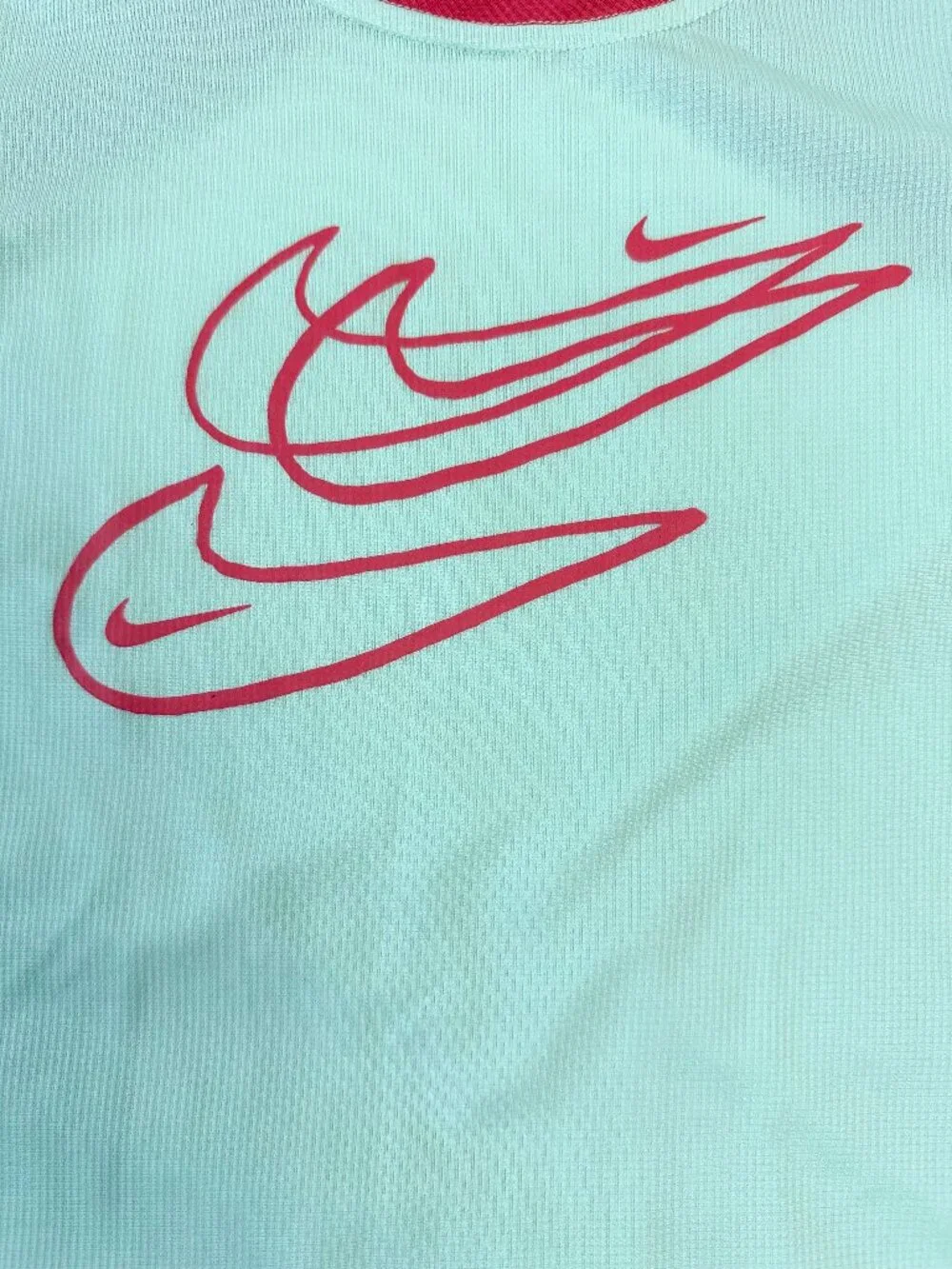 Nike Girls T-Shirts Bundle of 2 Size Medium Multicolor Short Sleeves Pre-owned